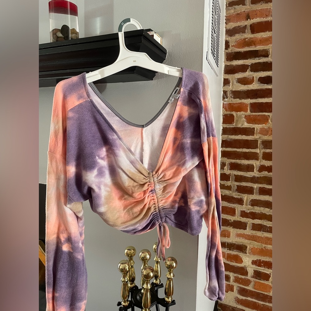 tie dye cropped long sleeve